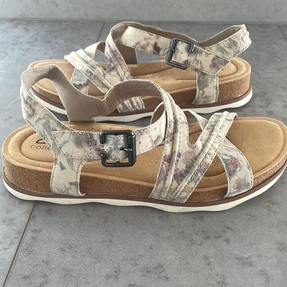 CLARKS Brynn Ave Sandal multi colored straps padded cork footbed 1” heel size 10 - Picture 8 of 14